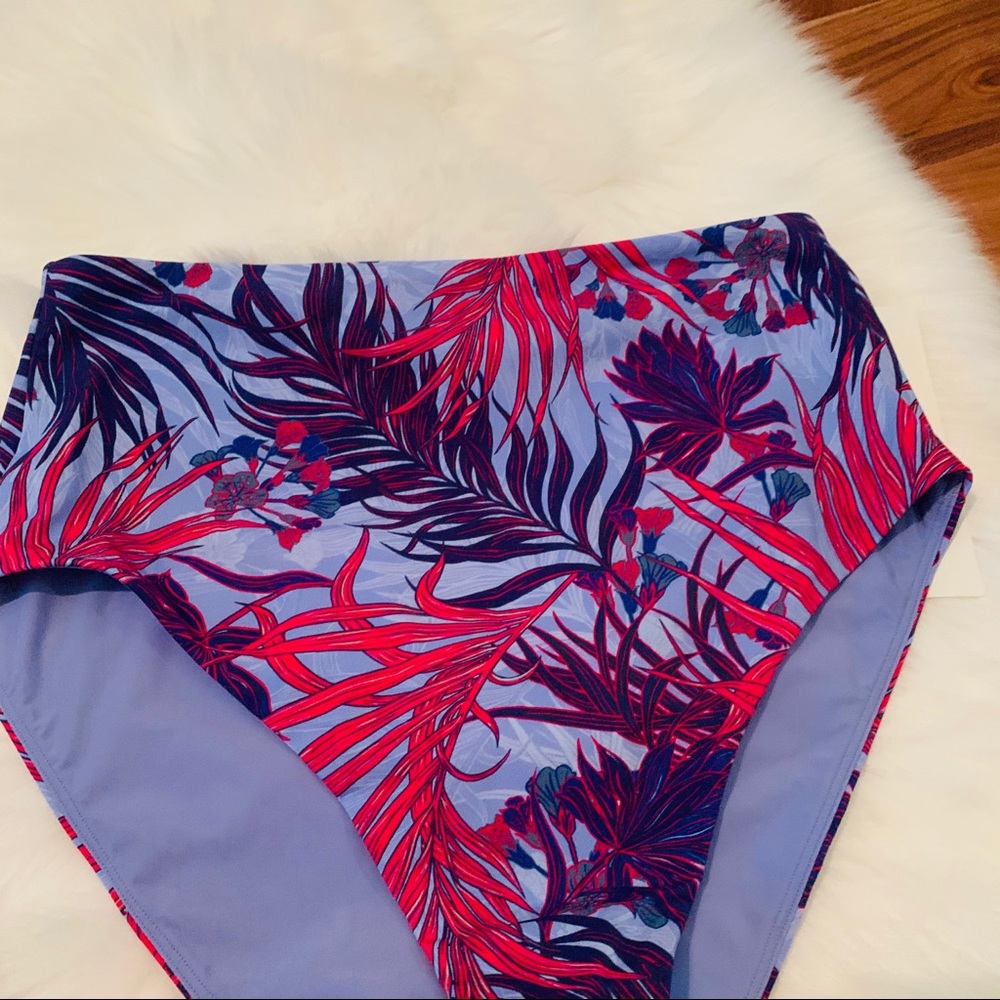 ๐ธ Lululemon deep sea high waist bottom size 10 - Picture 2 of 8